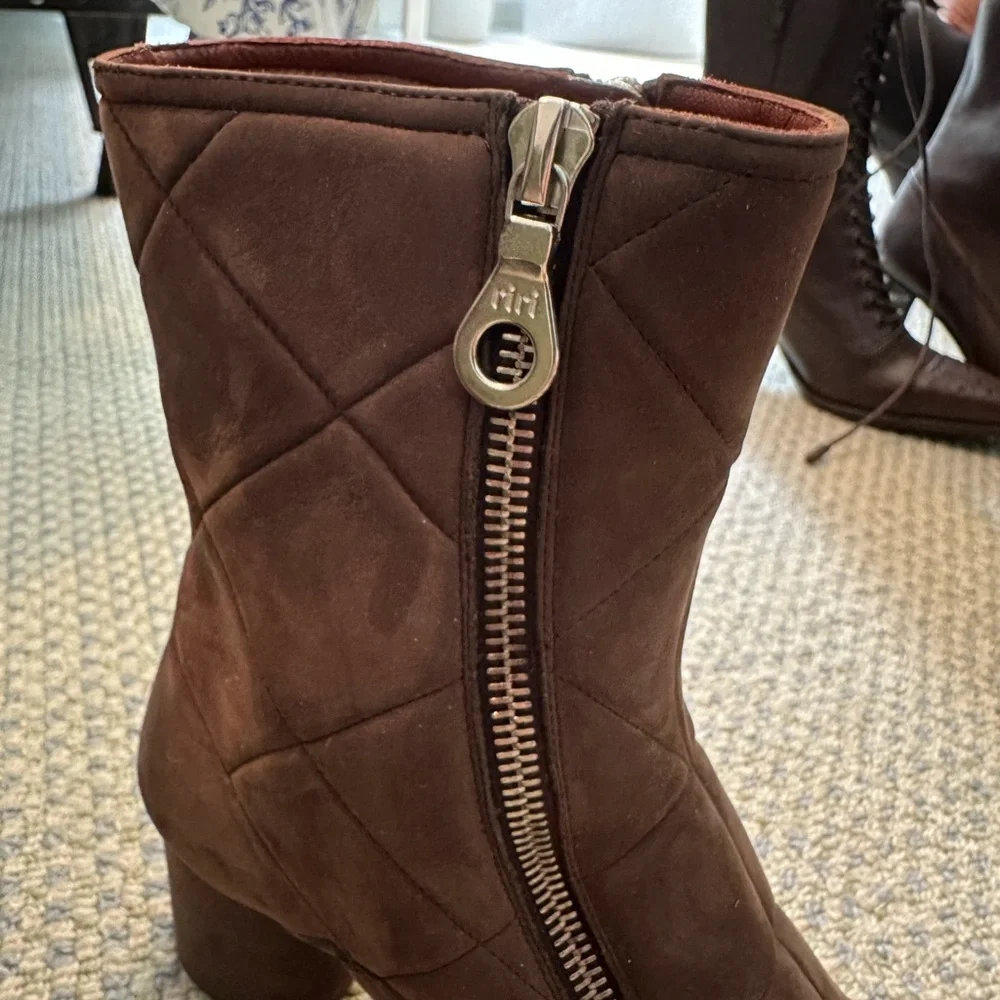 Marc Jacobs Booties - Picture 3 of 5